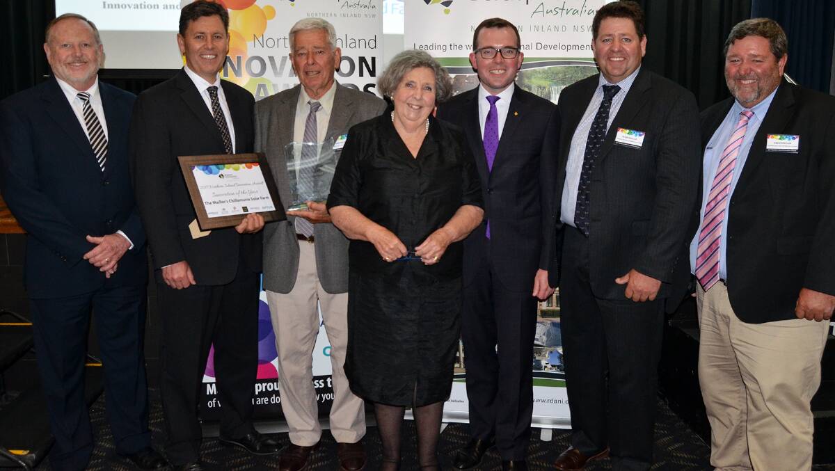 Regional Development Australia, Northern Inland Chair, Russell Stewart; Chillamurra Solar Farm's Robert, Michael, Barbara, Peter and David Mailler with the Hon. Adam Marshall MP pictured fifth from the left. 