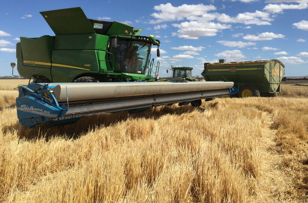 A Shelbourne Reynolds stripper front underwent extensive demonstrations in varying crop conditions this harvest and also last year. Ag dealer, Emmetts has now signed up to sell, service and support the brand.