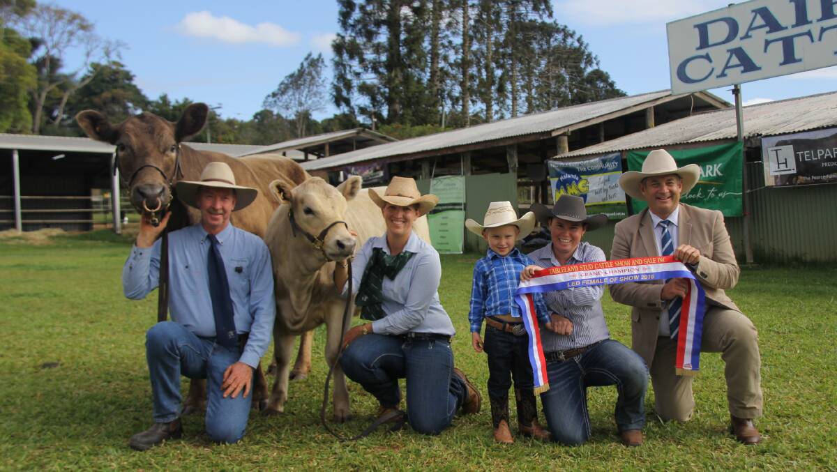 Grand champion female of show Gadgarra Betty with owner Terry Leary, handler Timina Le Brocq, Miles Pearce, Fiona Pearce and judge Gary Noller