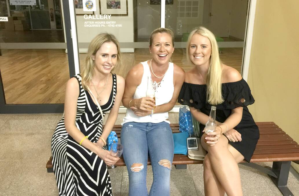 Landmark Cloncurry held their bi-annual client Christmas party on the weekend at the Cloncurry Community Precinct. The night was well attended by approximately 150 clients and suppliers. 