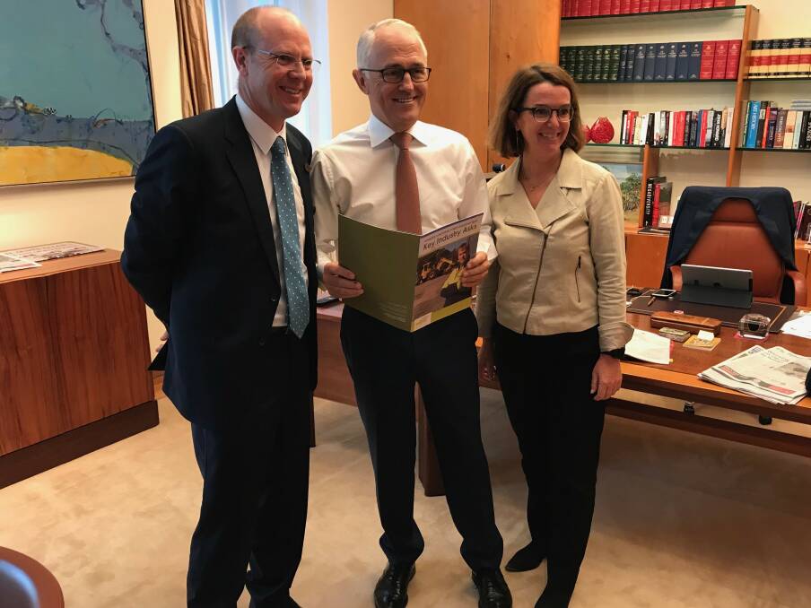 Australian Forest Products Association CEO Ross Hampton, Malcolm Turnbull and Assistant Agriculture Minister Anne Ruston.