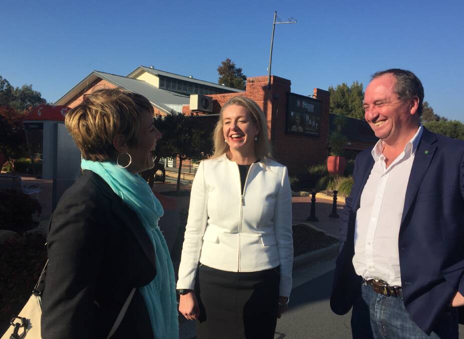 Wodonga Mayor Anna Speedie (left) with Victorian Nationals Senator Bridget McKenzie and Agriculture and Water Resources Minister Barnaby Joyce at the weekend’s announcement on MDBA decentralisation.