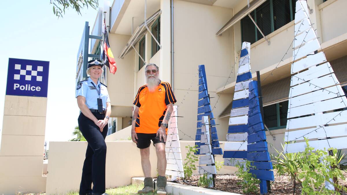 Mount Isa Men’s Shed brings Christmas cheer to police station