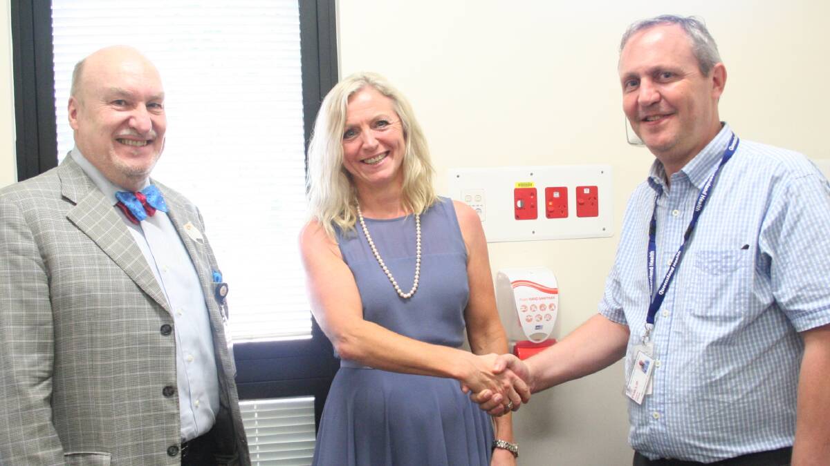 Dr Phil Sheard (right), welcomed by Associate Professor Alan Sandford, and North West HHS Chief Executive, Lisa Davies Jones.