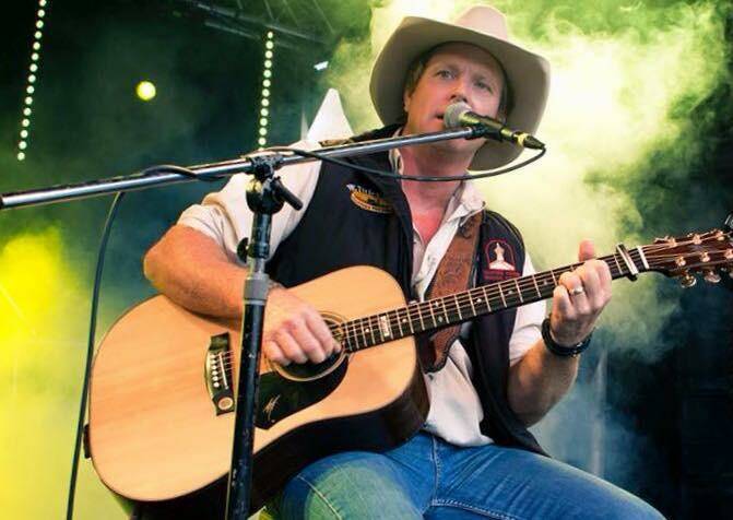 PERFORM: Charters Towers singer, Tony Cook, will perform at the Julia Creek Dirt N Dust Festival. Photo sourced.