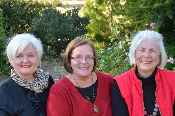 The Tie Up the Black Dog Committee was formed in 2006 in Goodiwindi when Mary Woods (centre) and her two colleagues – Liz Wood (right) and Mary Carrigan (left) – set about to raise awareness of depression and to reduce the dreadful stigma that pervades communities’ attitudes.  