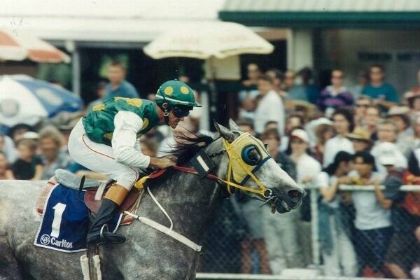 Another of Paul Gordy’s favourite horses was the brilliant but unsound Kendel Star. He is seen here lumping 66.5kg to an easy two-length win at the Cairns Amateurs in 1995. Gordy reckons he is the only horse he has ridden capable of winning a Cleveland Bay one week and the Townsville Cup the next.