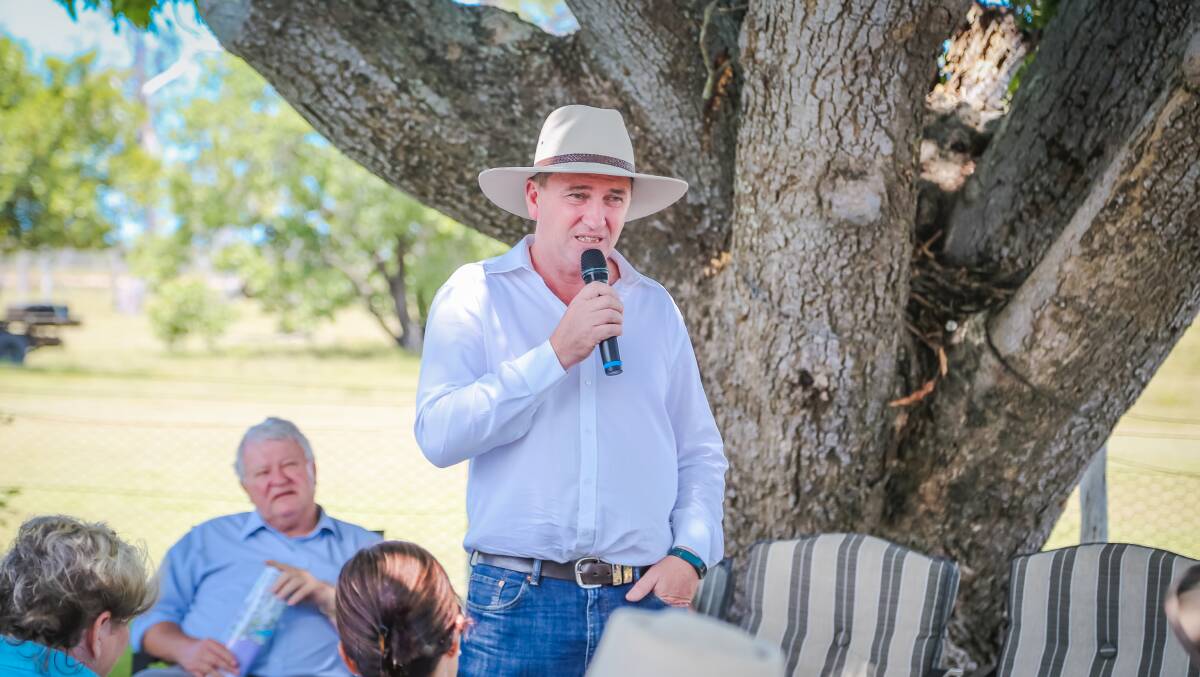 Deputy PM Barnaby Joyce addressing landholders today at Couti-Outi, Marlborough. 