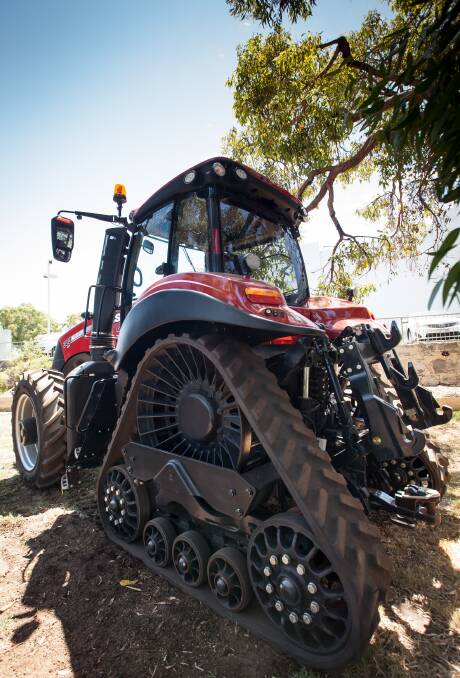 The Magnum Rowtrac with a track-wheels combination offers farmers flexibility.