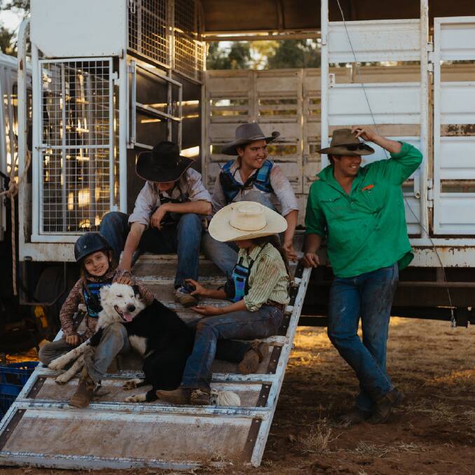 Debrief after a long day mustering. Photo by: Eloise Moir Photography. 