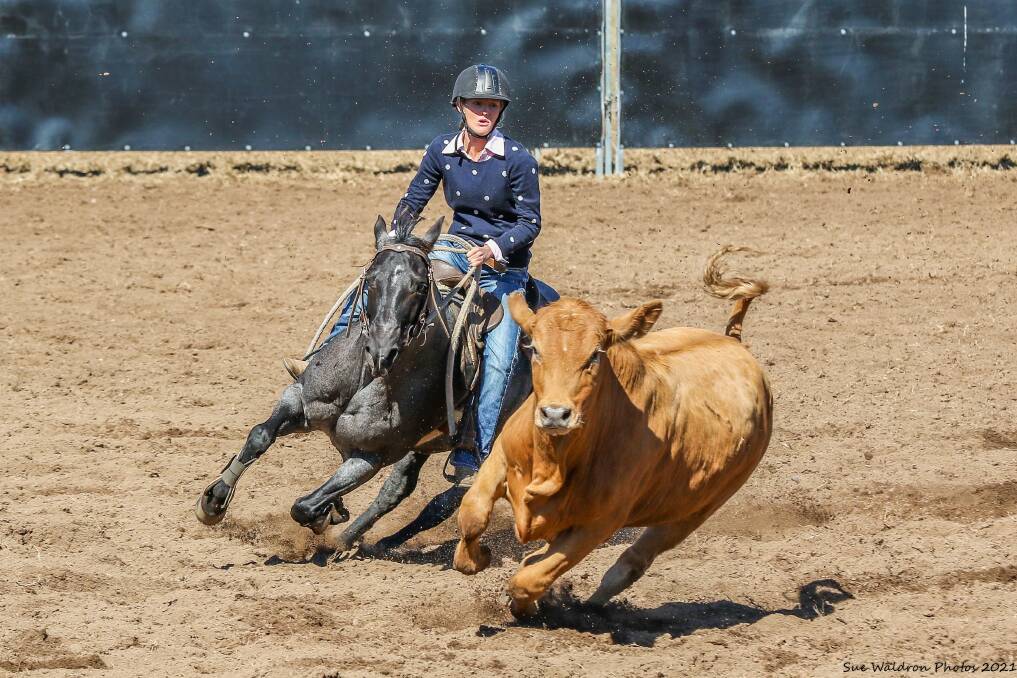Emily Wallace competing on her mare Sassy Cat. Emily and Sassy won the Ladies at Nebo CQ Campdraft, breaking maiden status for both horse and rider.