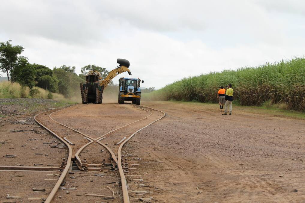 Canegrowers Mackay and Queensland Agriculture Workers Network (QAWN) have partnered together to deliver a second sugarcane haulout training course. Photo: Canegrowers Mackay. 