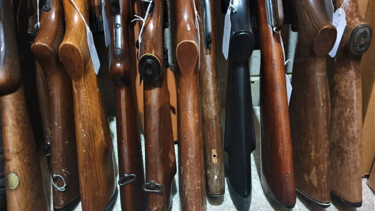 A new police crackdown on firearm ownership has more than 650 Victorians on the banned list so far.