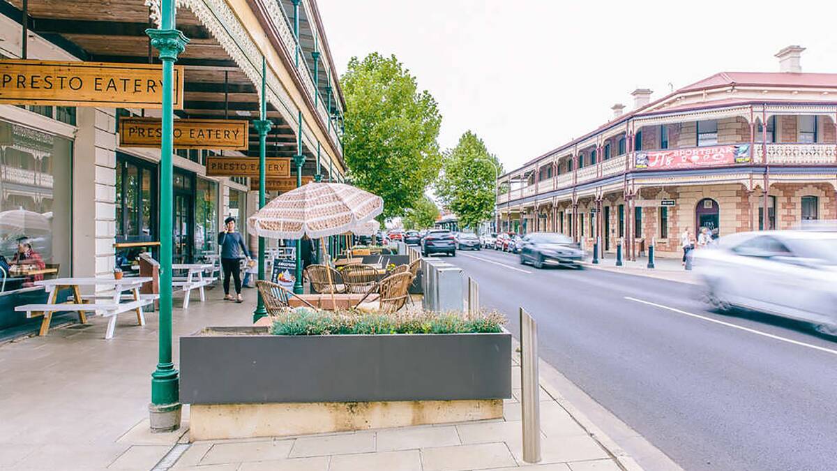 The regional South Australian city of Mount Gambier is a hot spot for millenials wanting to move from city to country.