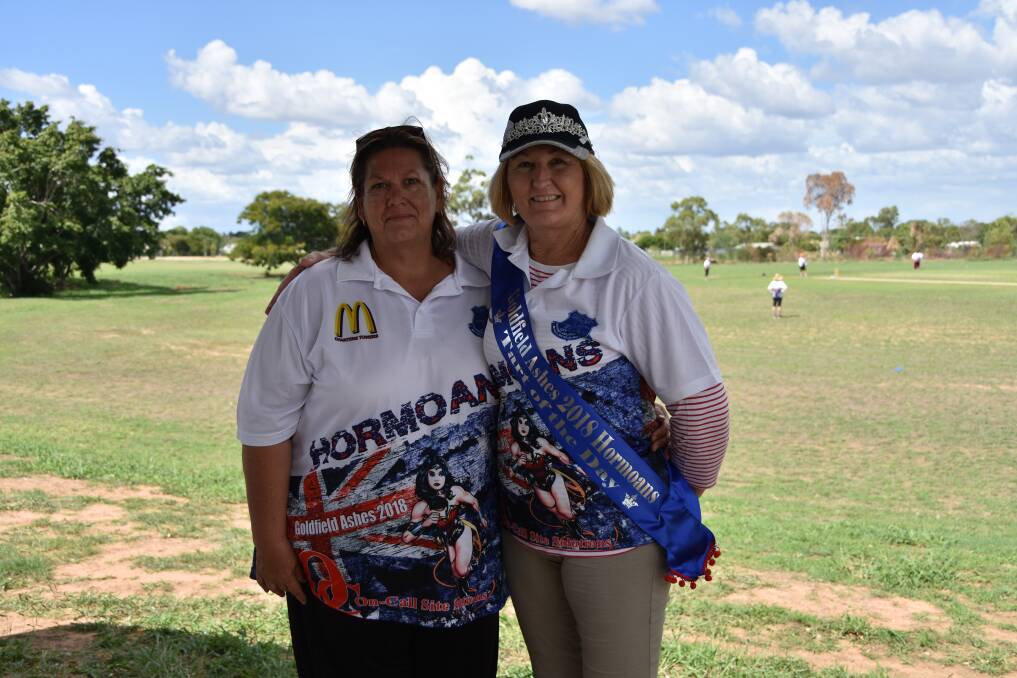 “Hormoans” team manager Fay Staub and Charters Towers Mayor Liz Schmidt, who won the media tart award at the 2018 Goldfield Ashes carnival.
