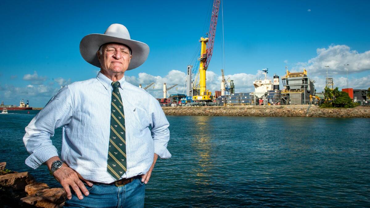 Bob Katter weighs into the political ramifications for the LNP of choosing a net zero emissions reduction policy. Photo - Scott Radford-Chisholm.