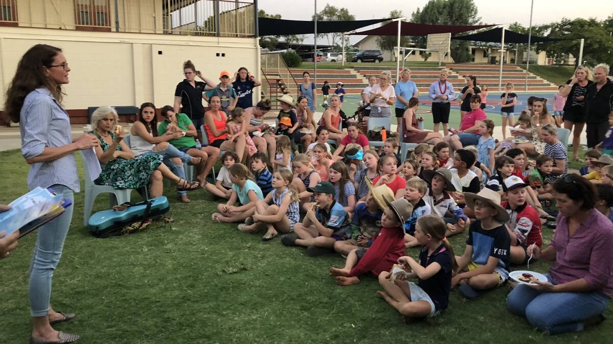 Lynda O’Brien, Charters Towers ICPA branch president, welcomes participating children and their families the 2018 Fit 4 Rural Futures Sports Camp.