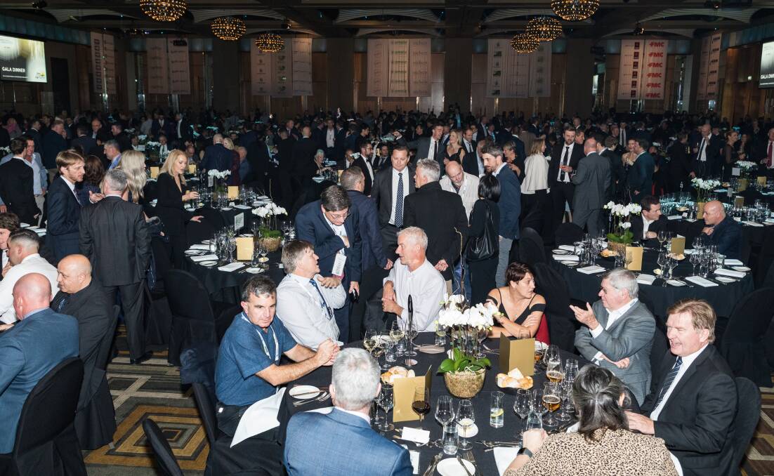 CONNECTED: Some of the 1300 delegates attending last year's Hort Connections gala dinner, which makes up a key part of the conference. 