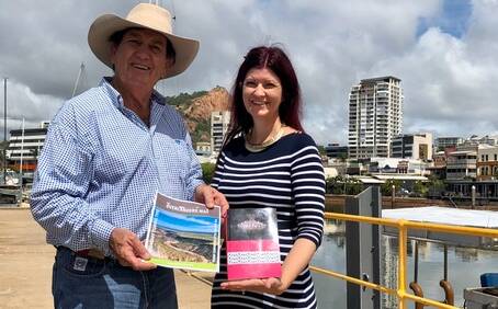 Overlander's Way Tourism Group Chairperson John Wharton with author Kylie Asmus. Photo supplied.