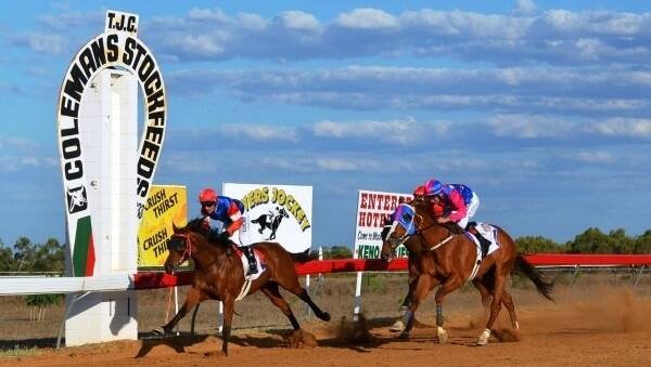Charters Towers will host a qualifying race in the 2020 Battle of the Bush series.