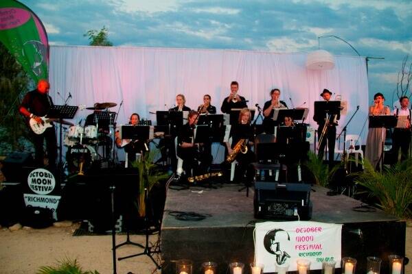 Jazz extraordinaire Jan Preston and 18 piece band Bandana from Mount Isa at the 2012 Festival.