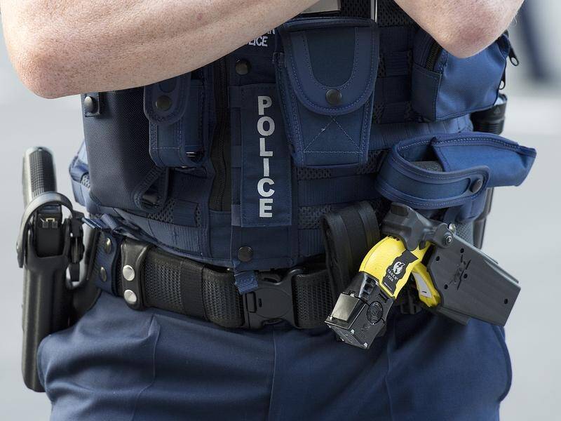 Queensland police have shot a man in a rural town in the state's north. (Dave Hunt/AAP PHOTOS)