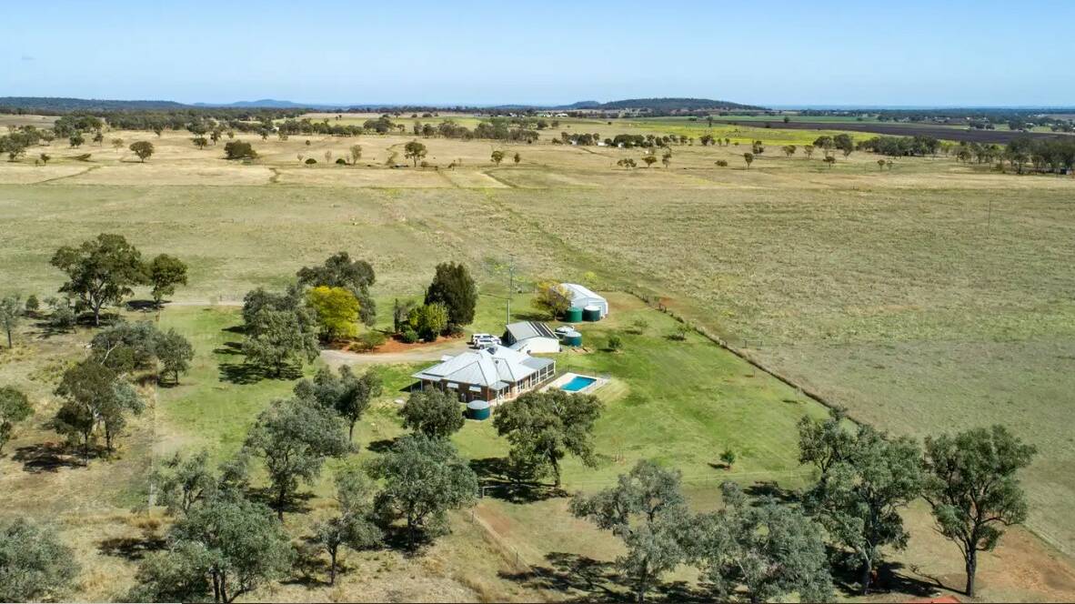 The 80 hectare Toowoomba property Dunheath sold for $1.85 million.