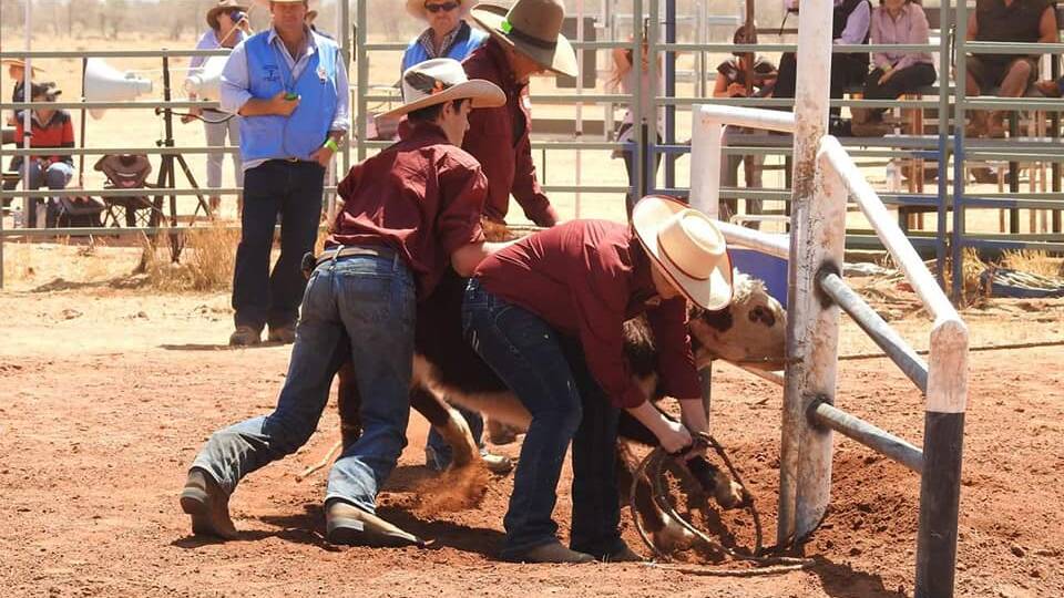 The ground crew get to work in Alice Springs. Picture: supplied. 